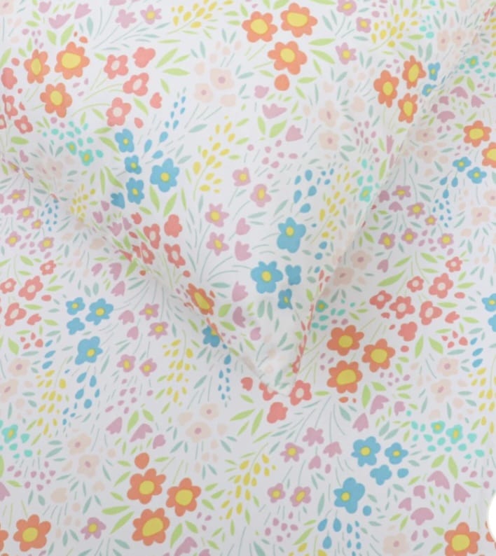 Blooming Elegance – Bed Sheet