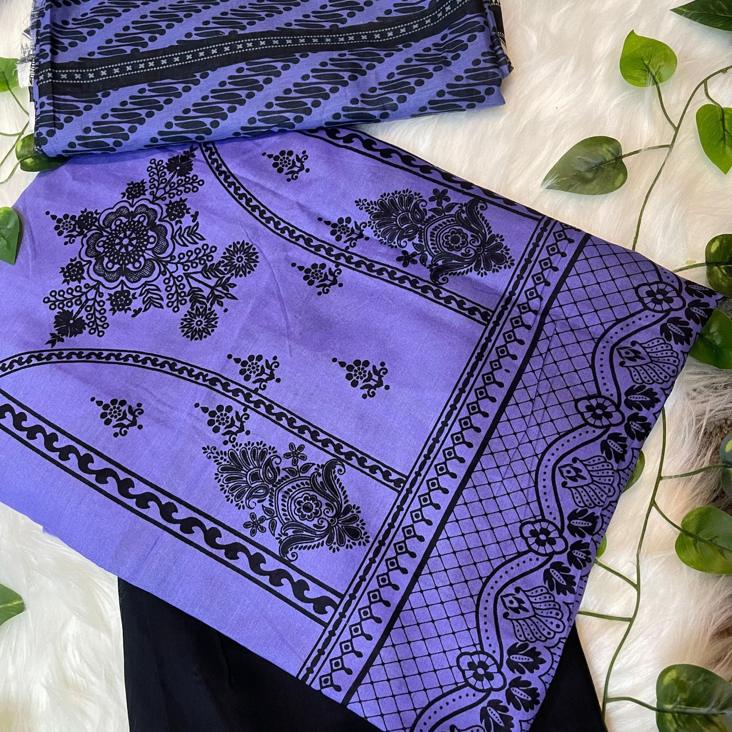 Royal & Bold – Where Purple Meets Black Elegance